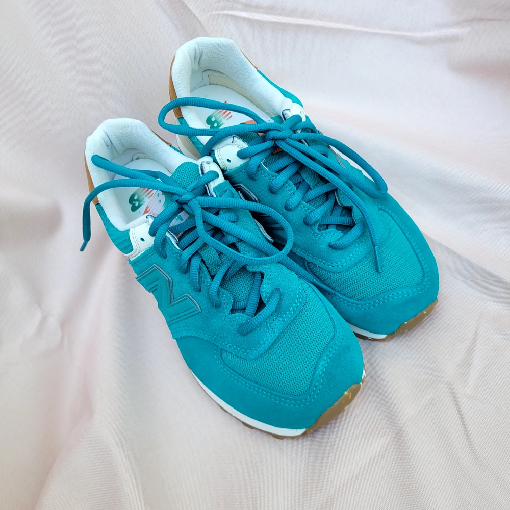 New Balance 574 Teal Athletic Shoes - Picture 2 of 11